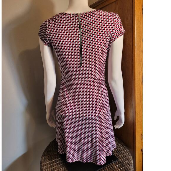 Michael Michael Kors Womens Small Chevron Graphic Zig Zag Dress Red Blue - Picture 3 of 8